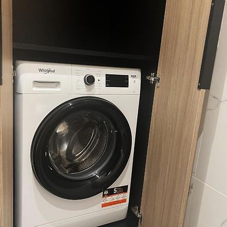 Amsterdam - Nowy Apartament W Centrum Z Prywatnym Zadaszonym Parkingiem Nowy Targ Eksteriør billede